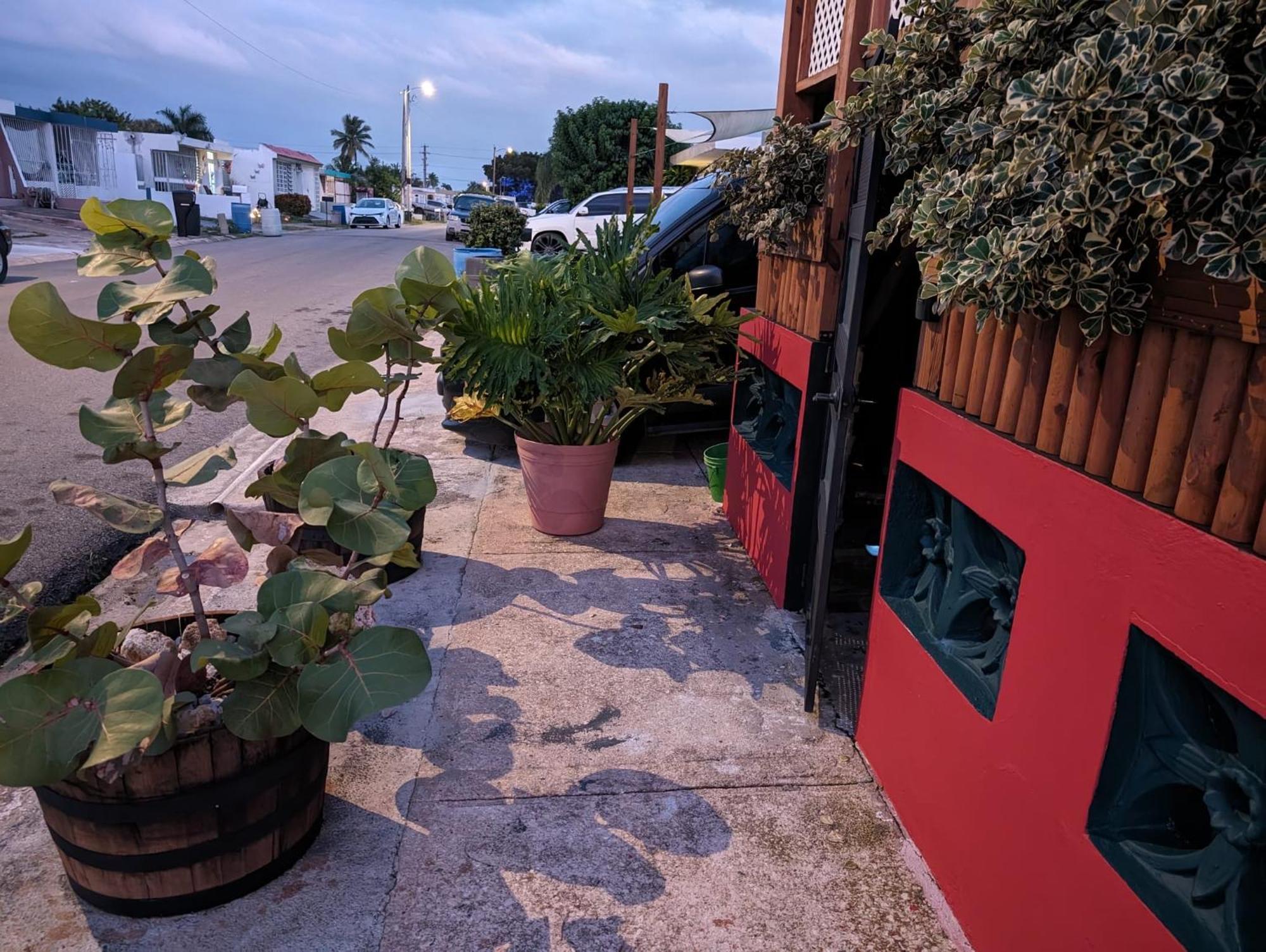 Moon'S Place Toa Baja Екстер'єр фото